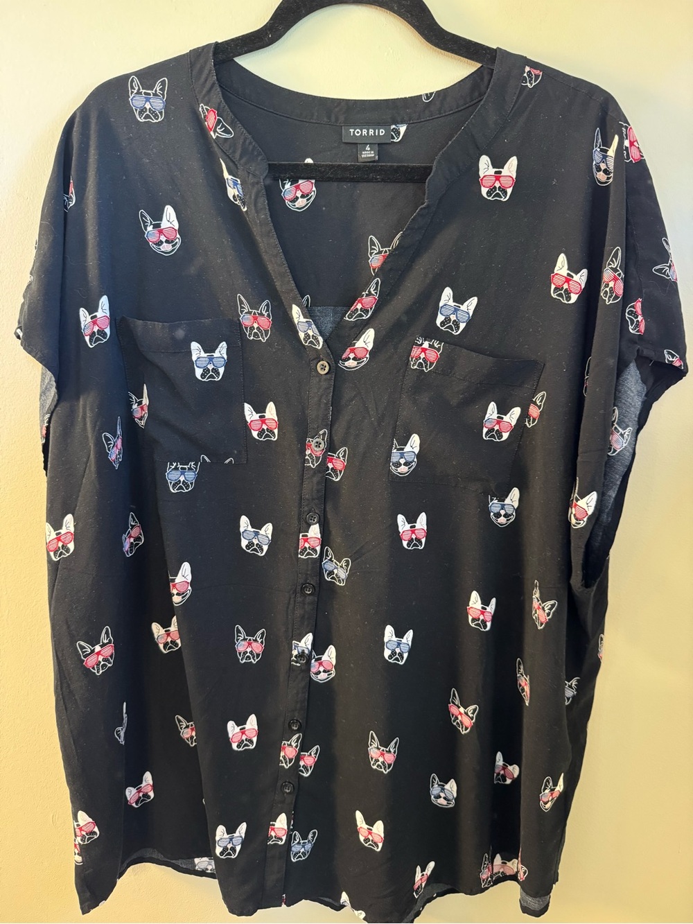 TORRID Women's French Bulldog Print Button Down Blouse TOP Black Size 4X